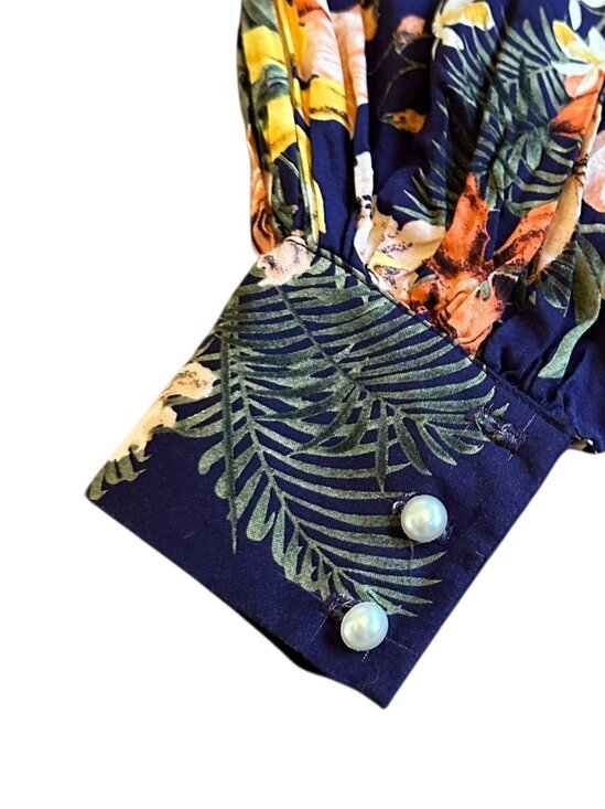 Meghan LA Lilypad Iris Navy Bell Sleeve Open Slit Maxi Dress Size Small Women's - Picture 6 of 16